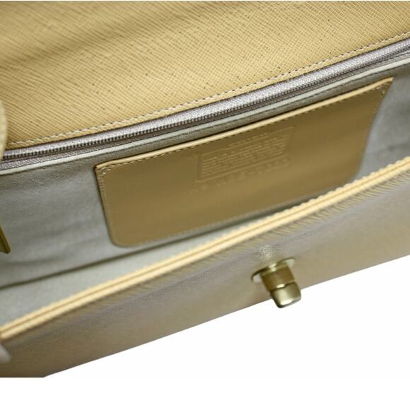 Vintage Gramercy Coach Clutch Purse Leather Made Italy Wheat Dust Bag Style 7000 - Picture 10 of 13